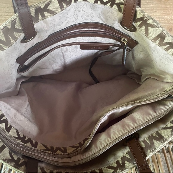 Michael Kors Brown and Tan Signature Large Tote - Picture 9 of 14